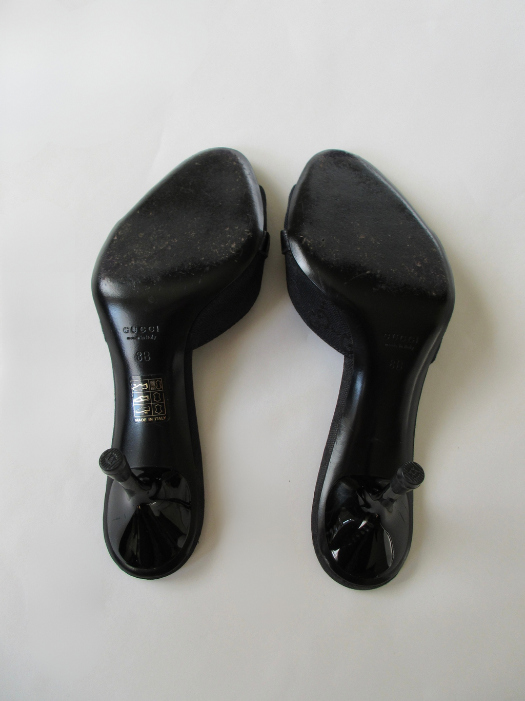 Gucci Horsebit Kitten Heels (EU 38.5/ US 7.5)