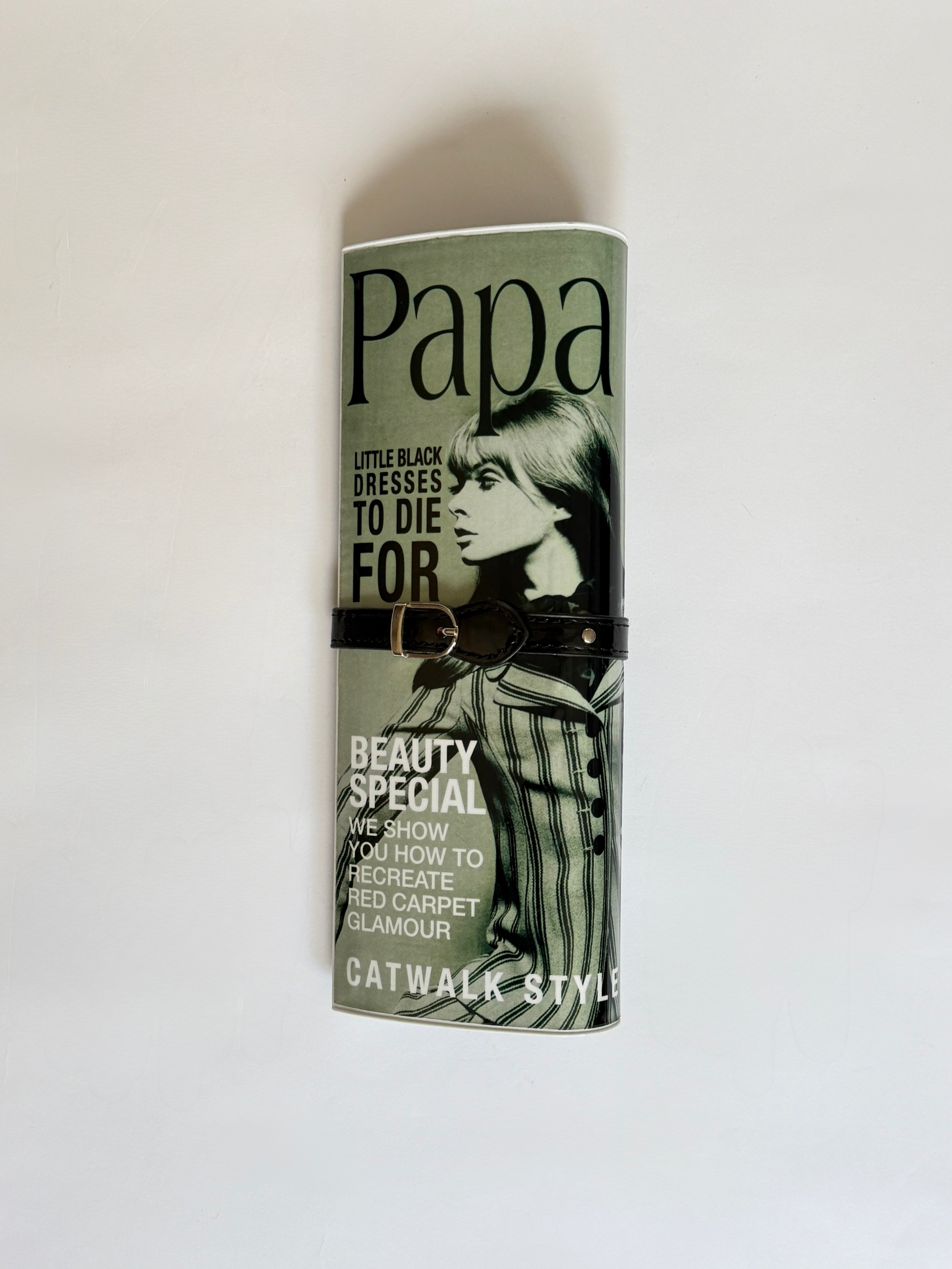 Vintage 1970s Magazine Clutch