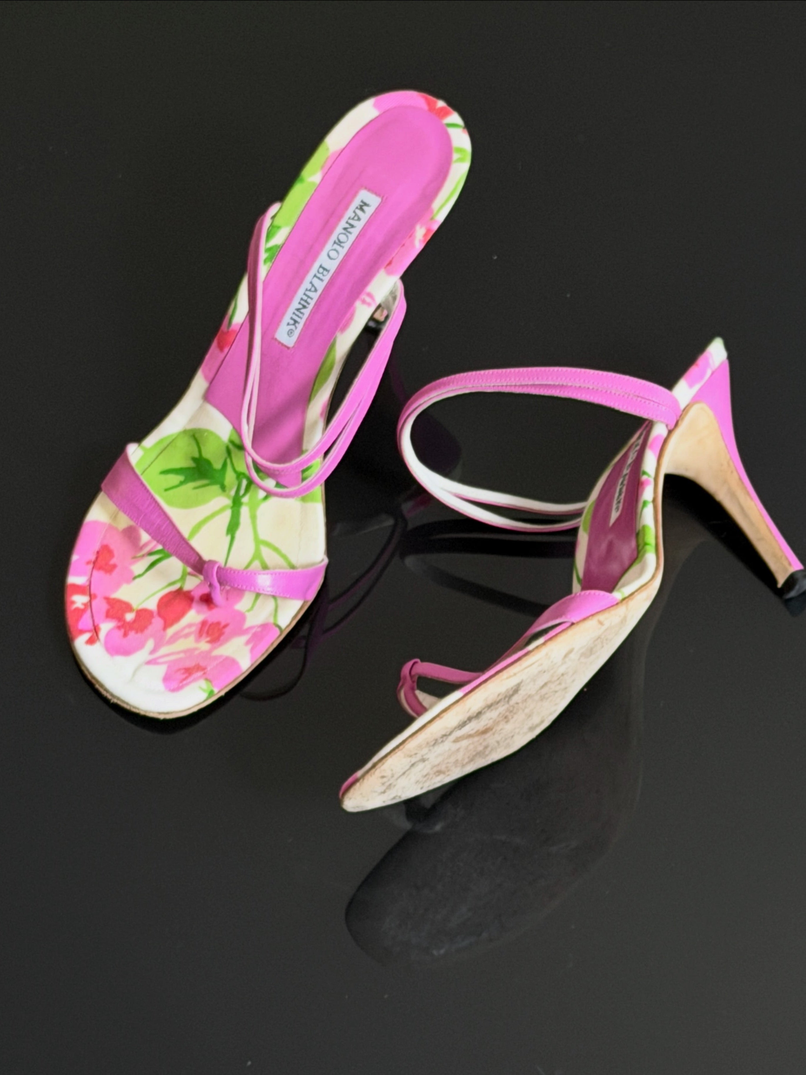 Manolo Blahnik Floral heels (EU 39/ US 8.5)