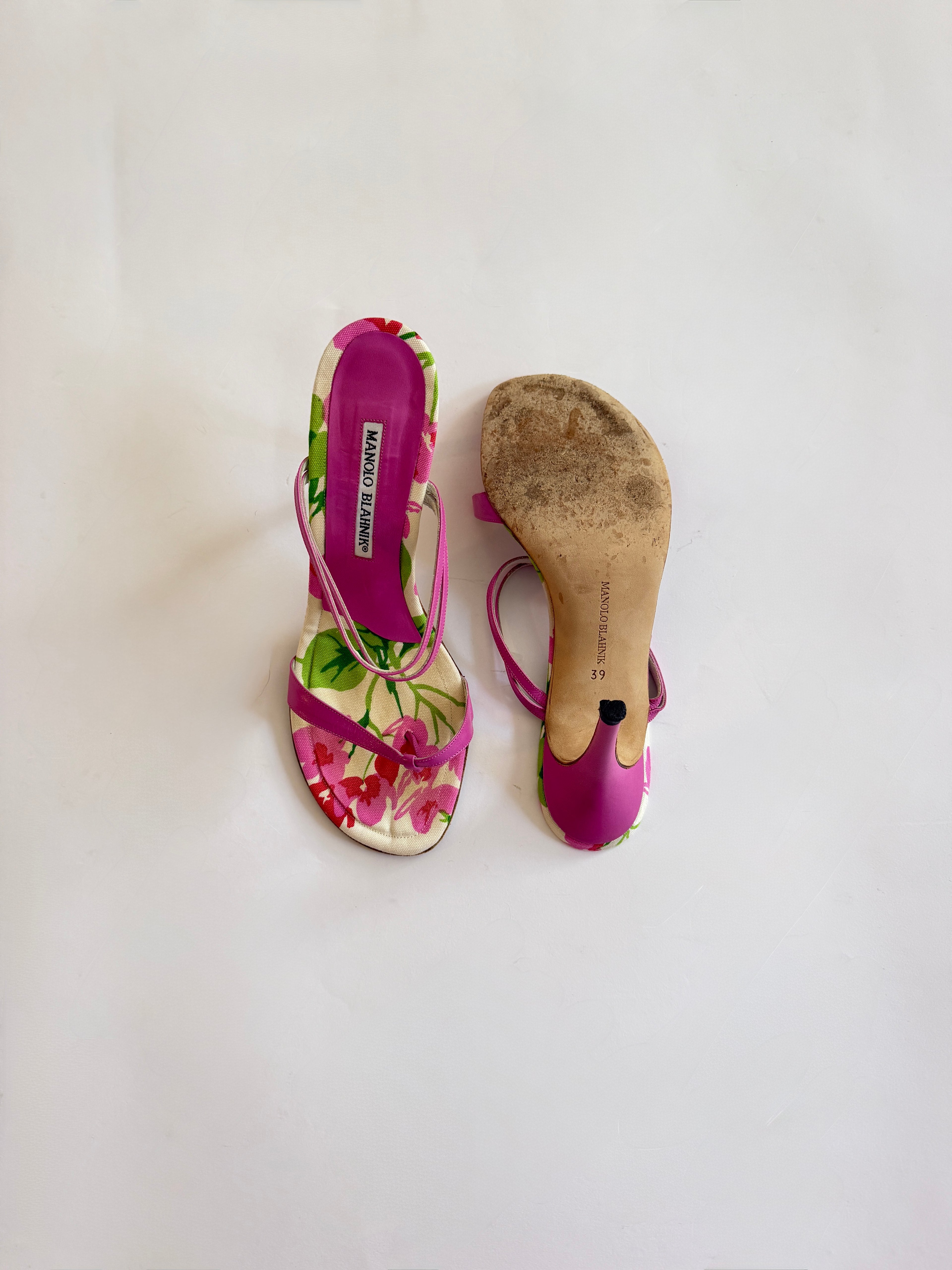 Manolo Blahnik Floral heels (EU 39/ US 8.5)