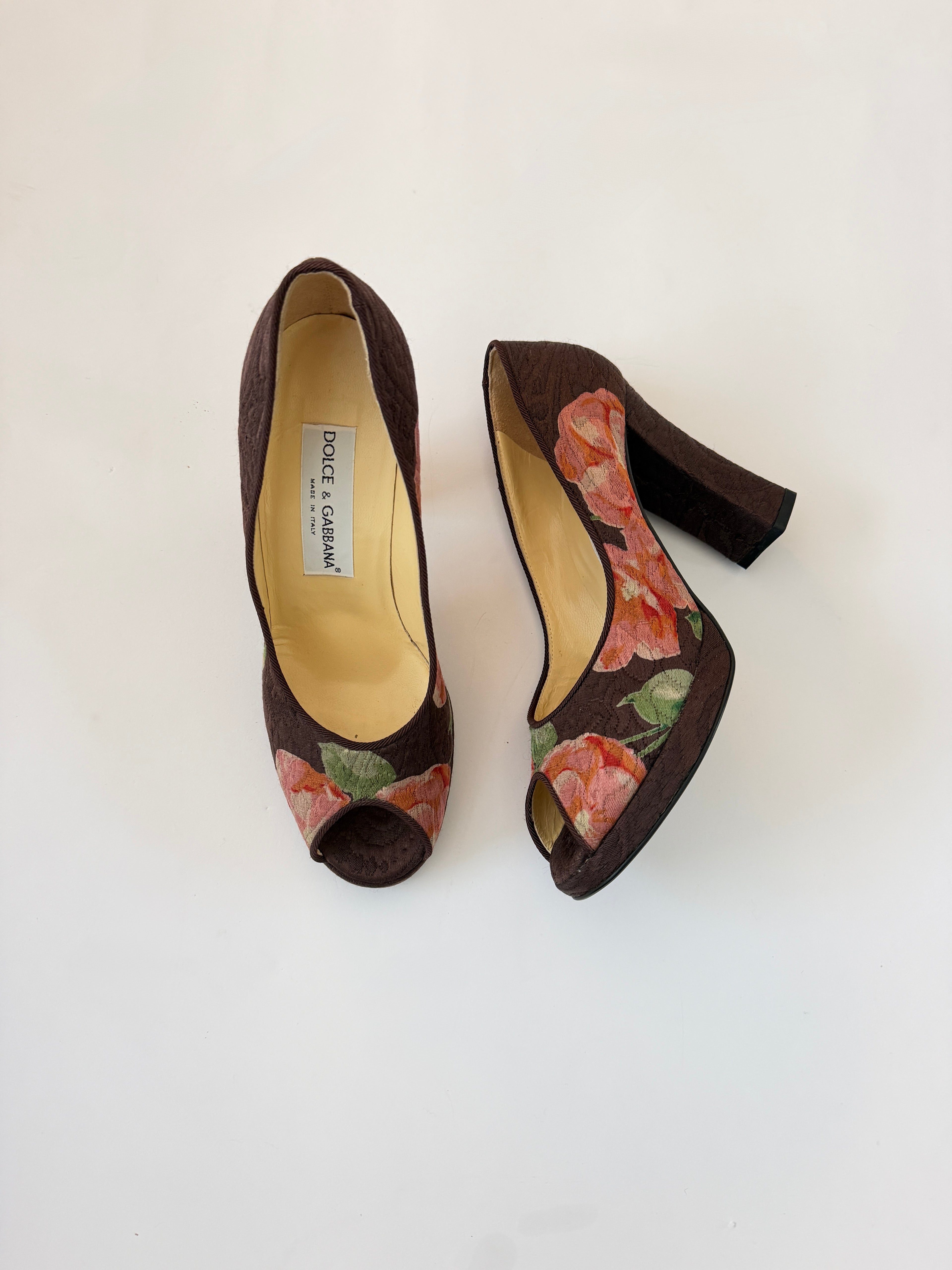 Dolce & Gabbana Rare Floral Print Pumps (EU 38.5/ US 8)