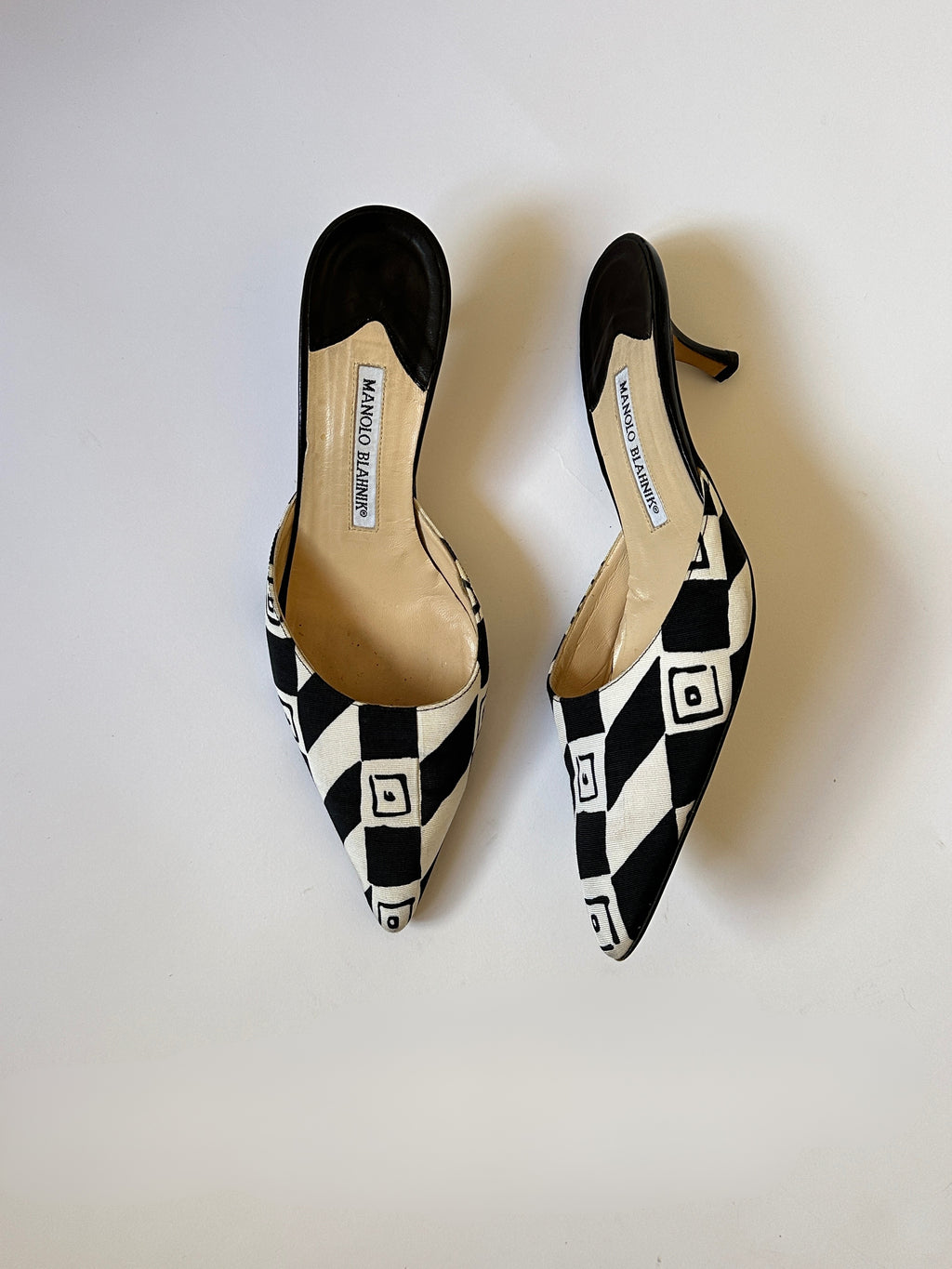 Manolo Blahnik Black & White Heels (EU 38.5/ US 8)