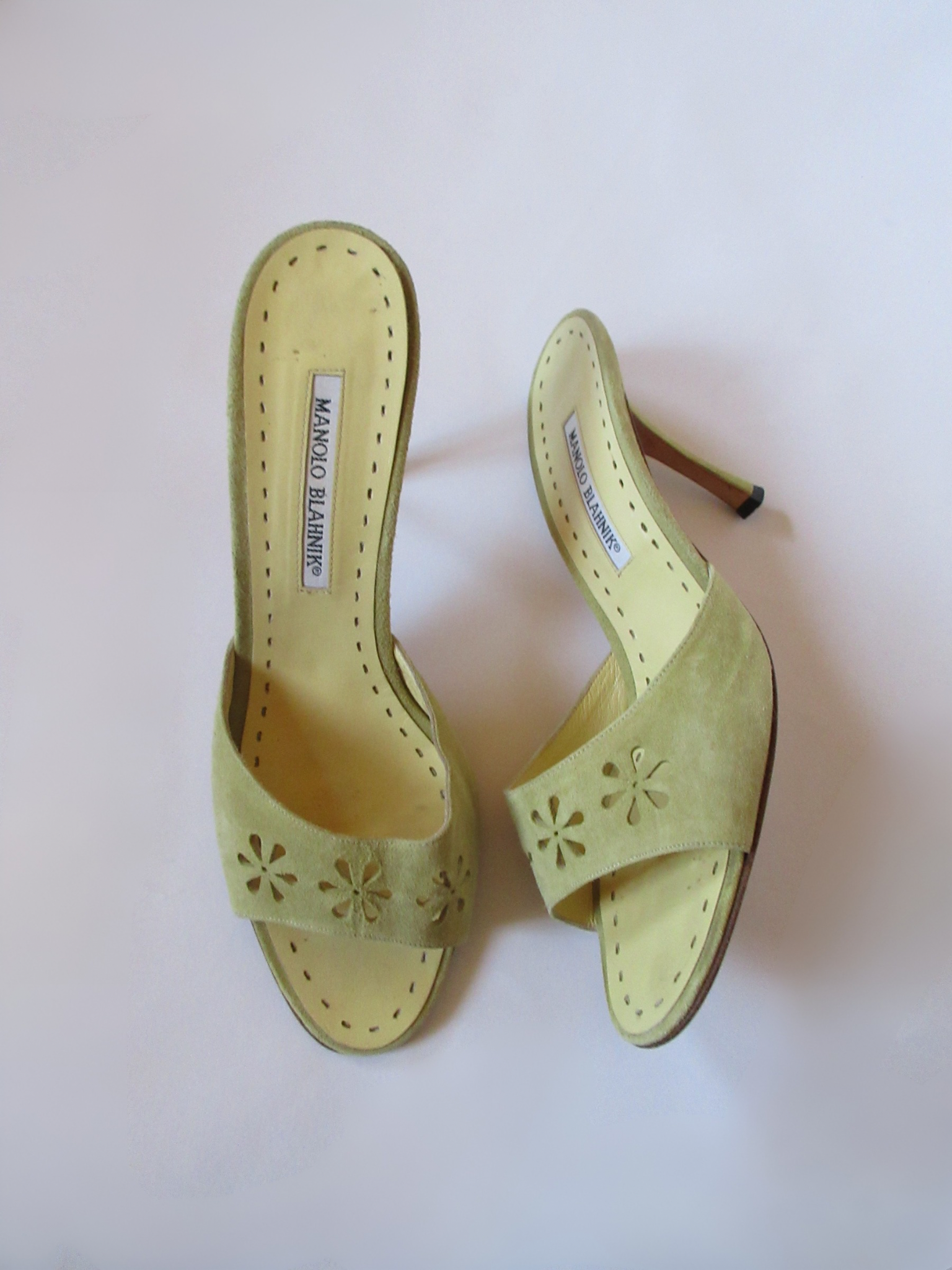 Manolo Blahnik Eyelet Kitten Heels (EU 39.5/ US 9)